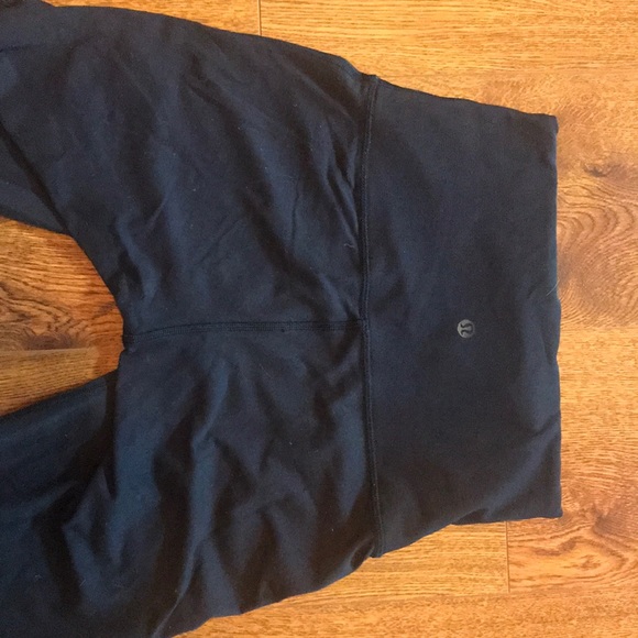 Lululemon high rise cinch mesh bottom leggings - Picture 8 of 9